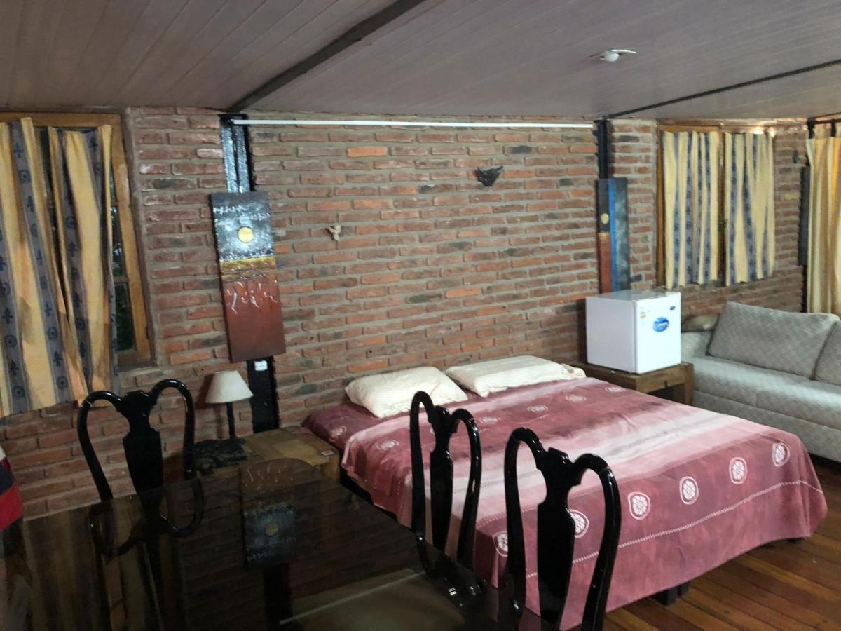 蒙得维的亚Loft Casa Dos Pisos Con Garage Pocitos Playa 4 Personas别墅 外观 照片
